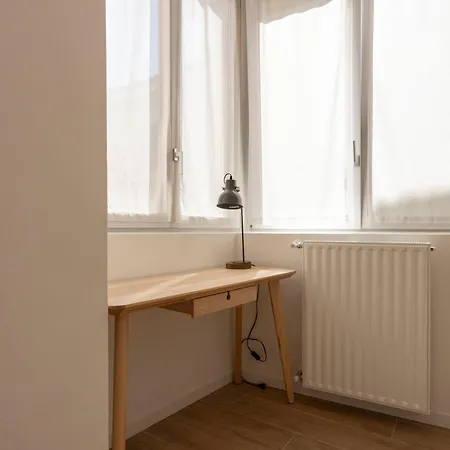 Caroli Maison - Design Flat 5min Da Stazione Novara