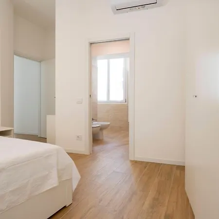 Caroli Maison - Design Flat 5min Da Stazione Novara