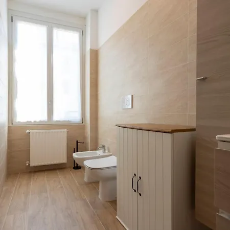 Caroli Maison - Design Flat 5min Da Stazione Novara