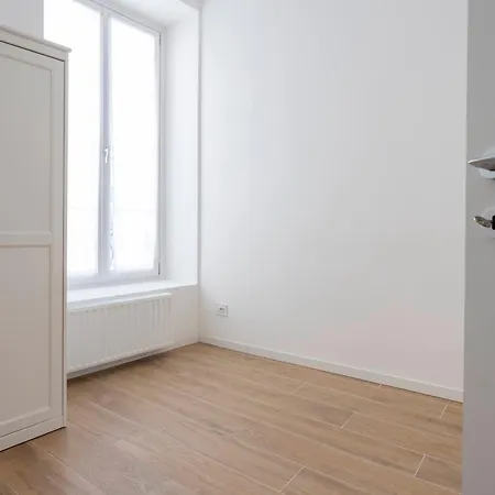 Caroli Maison - Design Flat 5min Da Stazione